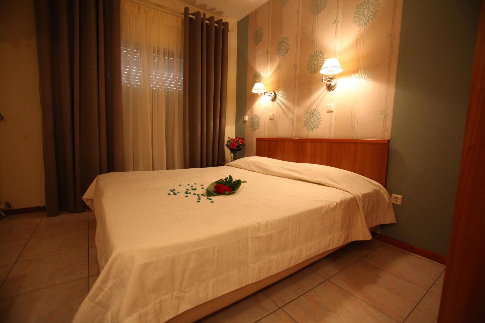 Nikos House Aparthotel Nikíti Rom bilde